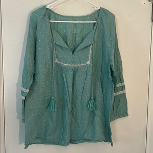 St. John's Bay Teal Top with White Dots XL